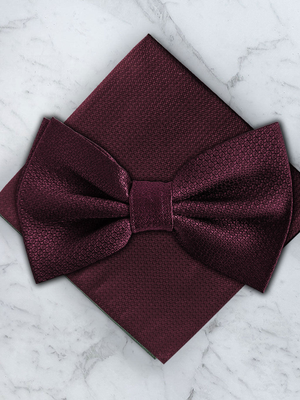 Deluxe Silk Twill Bow Tie & Pocket Square Set