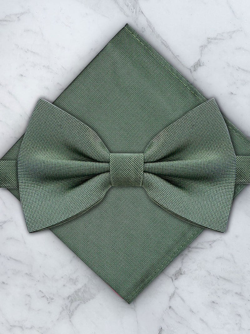 Deluxe Silk Twill Bow Tie & Pocket Square Set
