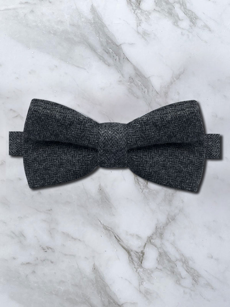 Charcoal Grey Wool Bow Tie