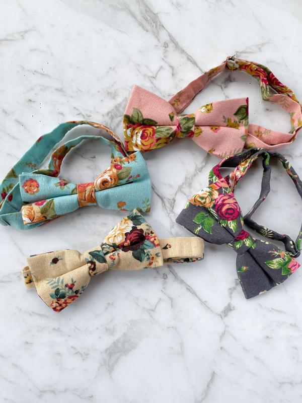 Tan Leather Trim Suspenders & Linen/Cotton Floral Bow Tie Set