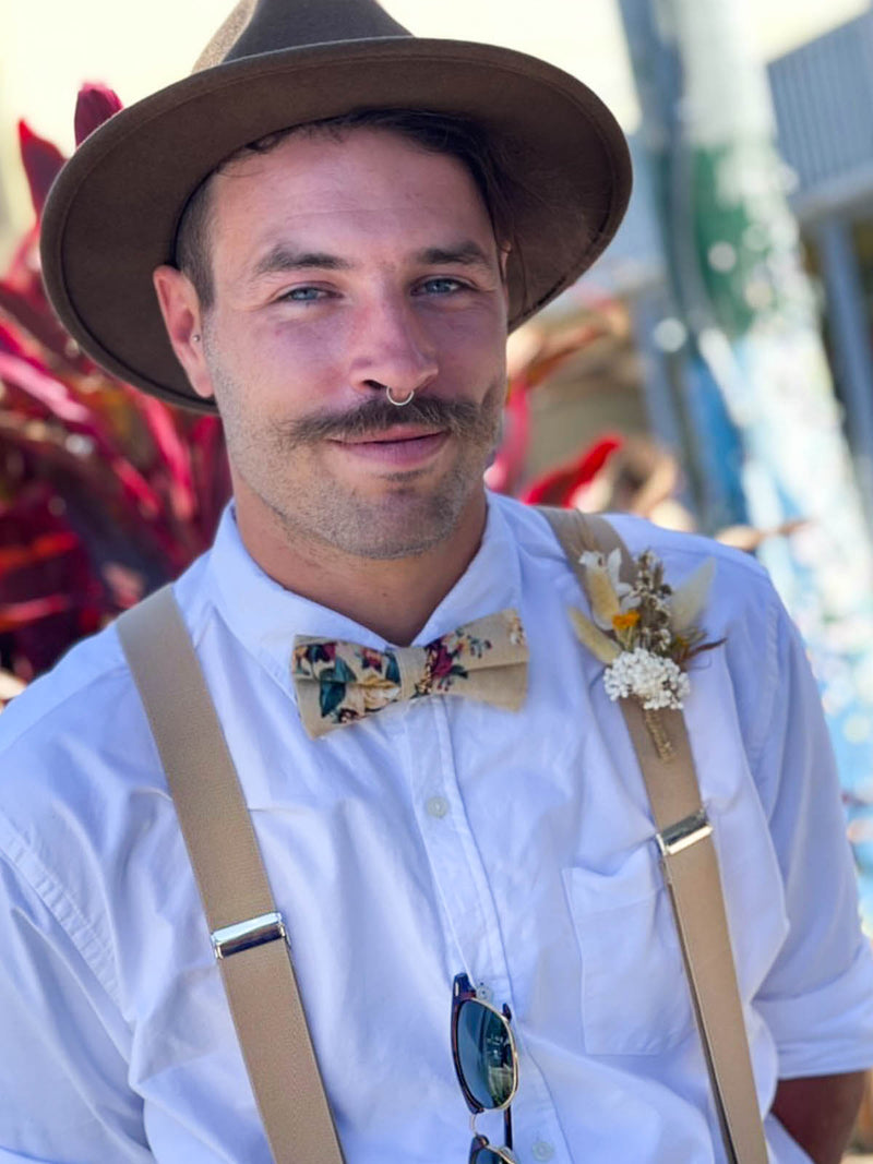 Oatmeal Leather Trim Clip/Button Convertible Suspenders